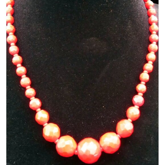 Red Lucite Necklace Faceted Beads Vintage West Germany Adjust 15.5 In  Jewelry - Picture 3 of 14